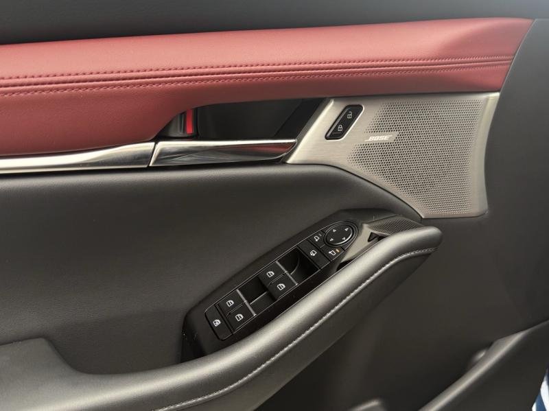 mazda - Visuel 0