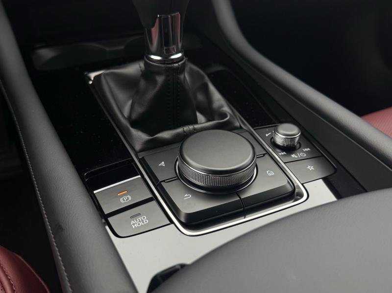 mazda - Visuel 16