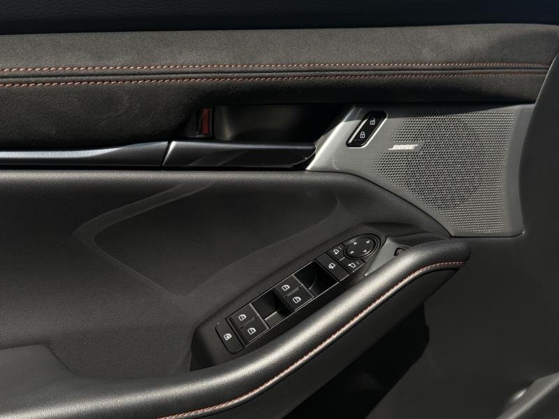 mazda - Visuel 16