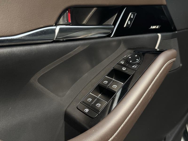 mazda - Visuel 12